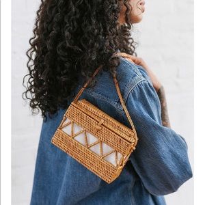 Straw-Structured Crossbody Bag